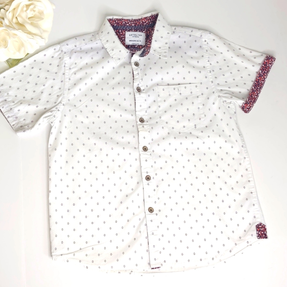 Level Ten Button down shirt Boys Size Medium 10/12